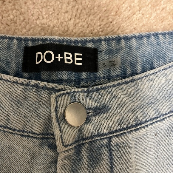 DO+BE Two Tone Wide Leg Jeans - Picture 3 of 4